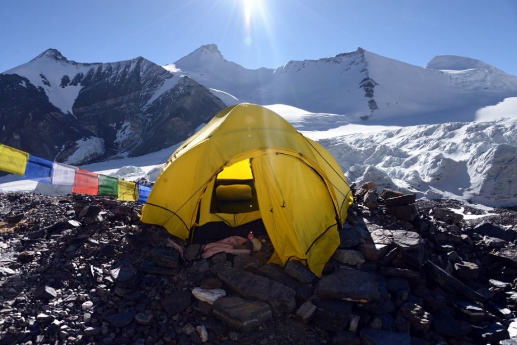 mountaineering-tent-1087x726
